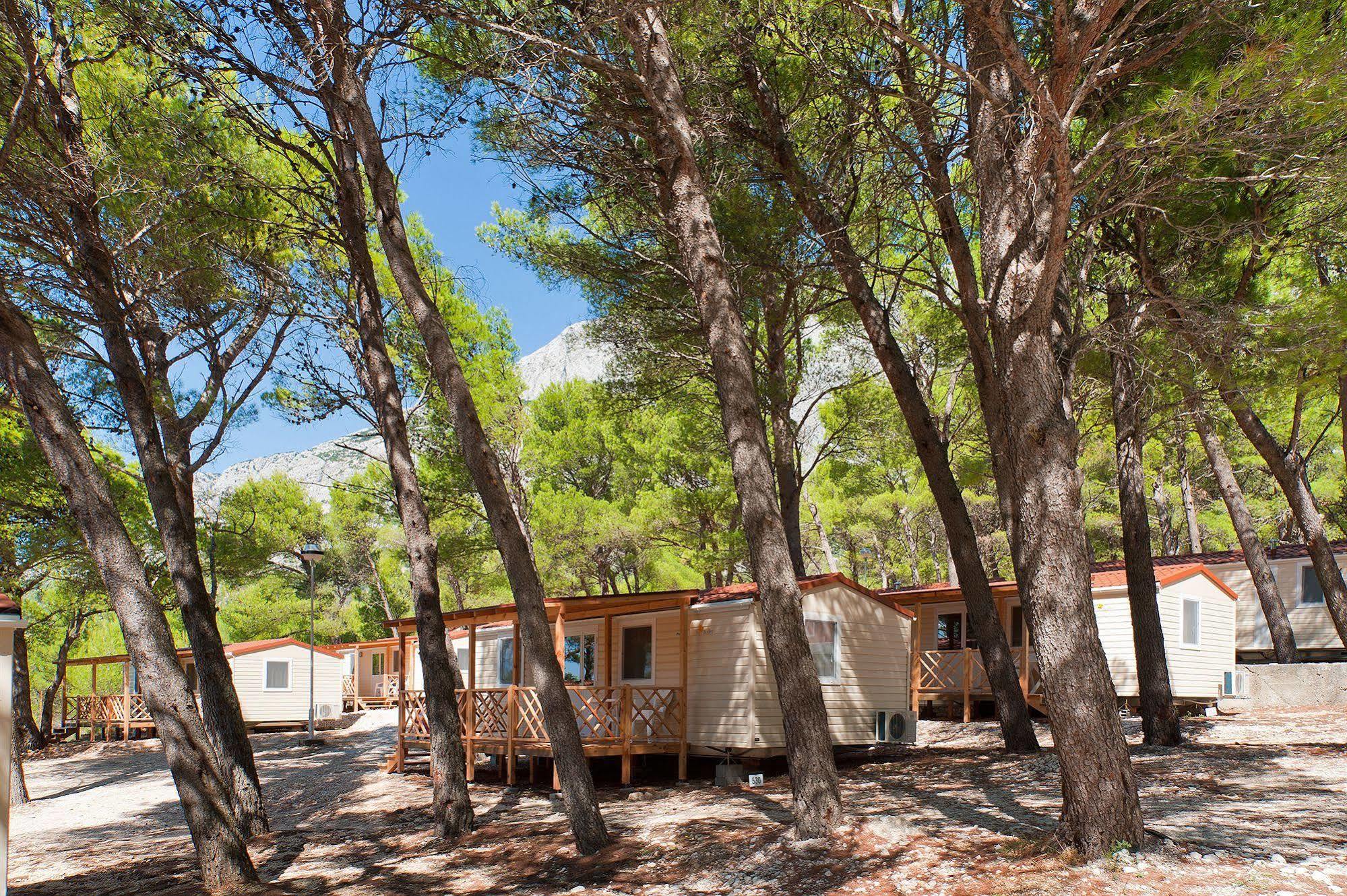 Mobile Homes Basko Polje Campground Baška Voda Exterior foto